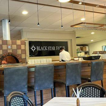 Inn At Black Star Farms Suttons Bay Extérieur photo