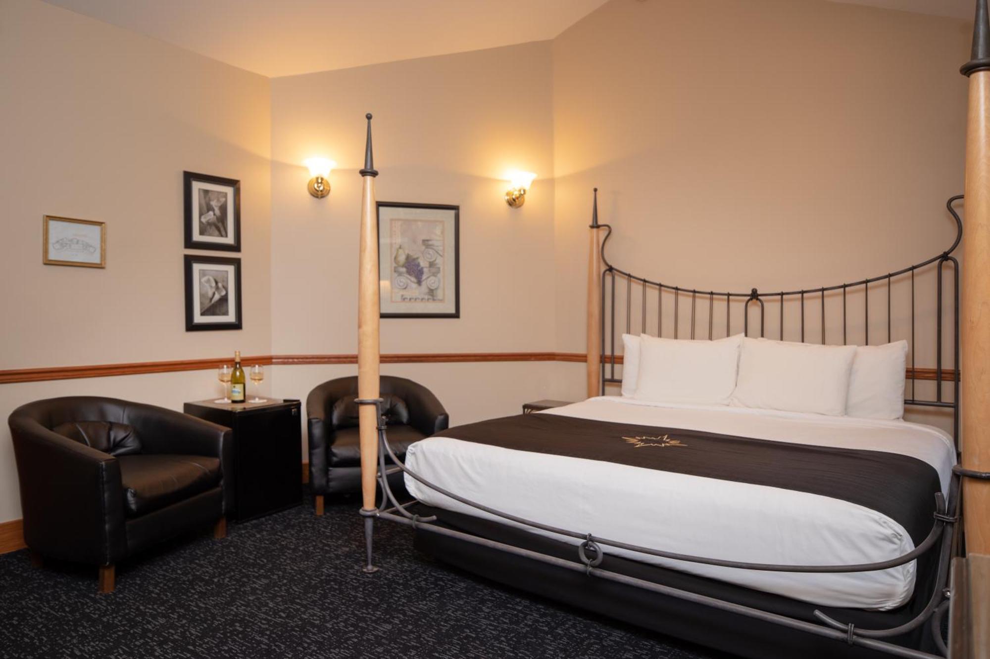 Inn At Black Star Farms Suttons Bay Extérieur photo