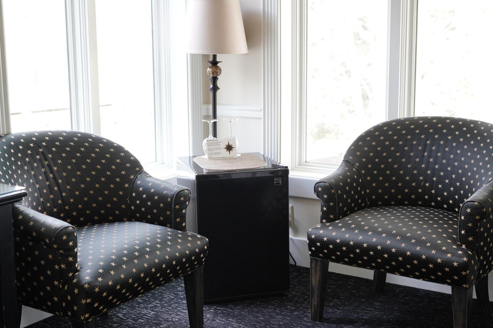 Inn At Black Star Farms Suttons Bay Chambre photo